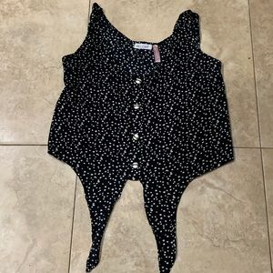 Dotted tie top SM
